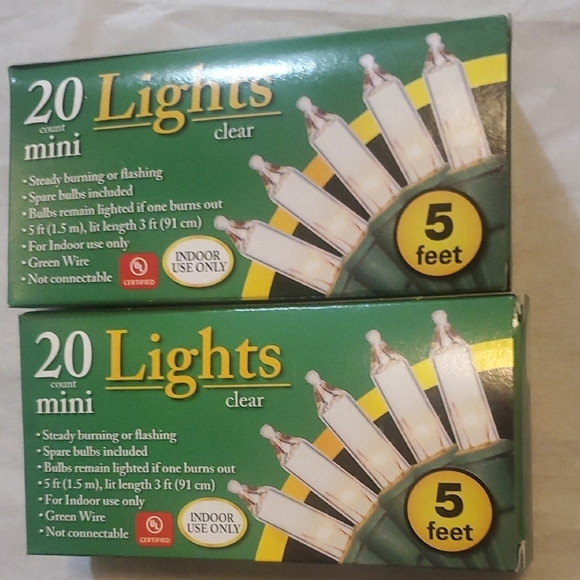 Mini Clear Lights with Green Wire - Picture 3 of 3